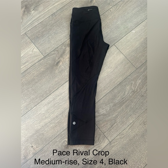 Lululemon Pace Rival Crop, Size 4 **Like New** - Picture 2 of 4